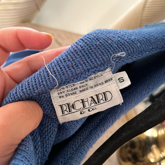 Vintage blue sleeve less top - Picture 5 of 5